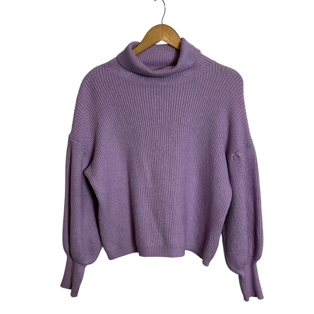 Superdown Revolve Medium Frankie Lavender Ribbed Puff Sleeve Slouchy Sweater